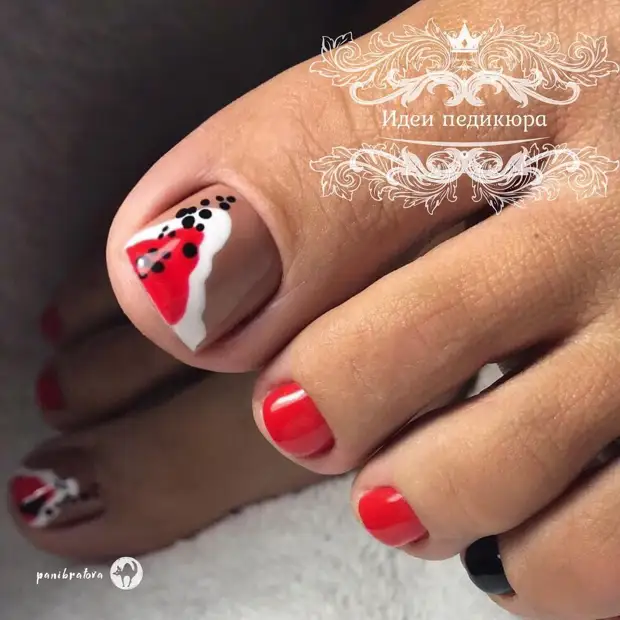 Педикюр весна 2022: самые красивые и стильные новинки