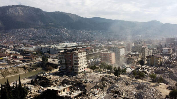 Число погибших при землетрясениях в Турции приблизилось к 46 тысячам