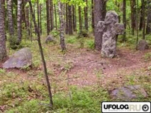 О чем расскажут каменные кресты