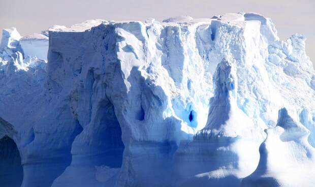 Самый глубокий ледник на Земле начал таять
