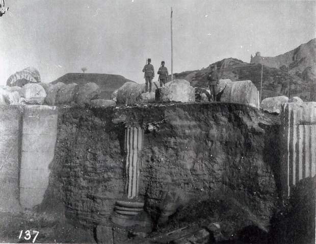 Античный Сардис в Турции.