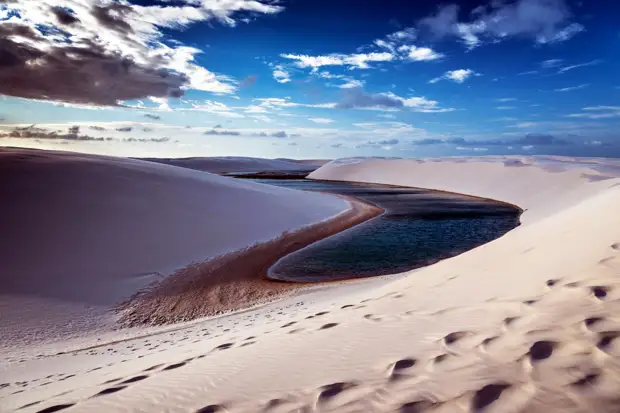 Жажда цветов и красок. 11 самых необычных и загадочных пустынь нашей планеты