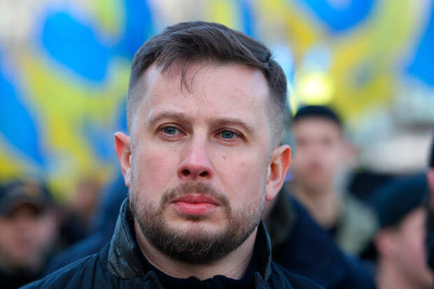 РИА Новости: Билецкий формирует лично преданную ему армию радикалов на Украине