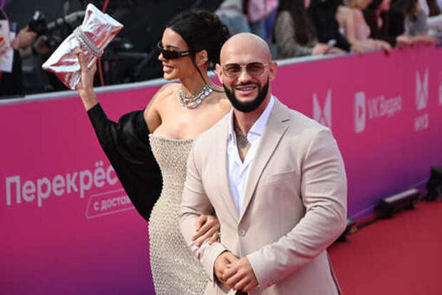 Оксана Самойлова готовит заявление в полицию из-за взлома