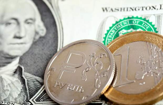 Инвестстратег Бахтин сообщил о начале фазы отката рубля