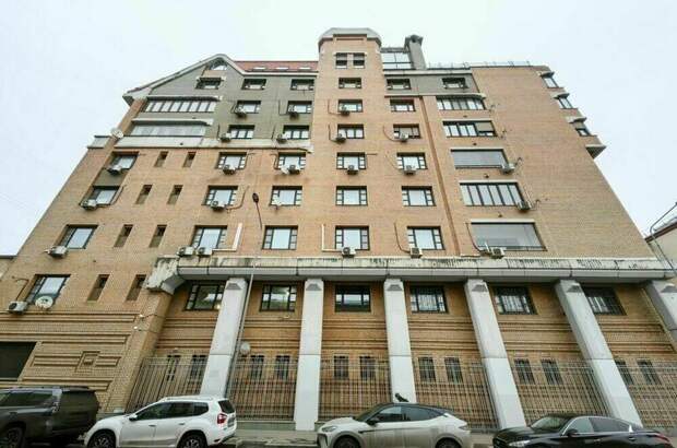 Приставы дали Долиной пять дней на добровольную передачу квартиры