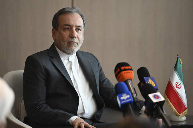 Аракчи рассказал о попытках США дестабилизировать ситуацию в Иране