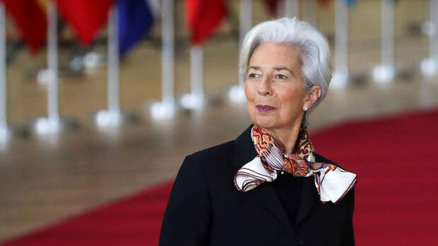 Пушков: глава ЕЦБ Лагард ушла с ужина в Давосе из-за принижения Европы США