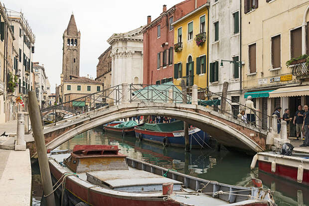 Ponte dei Pugni.