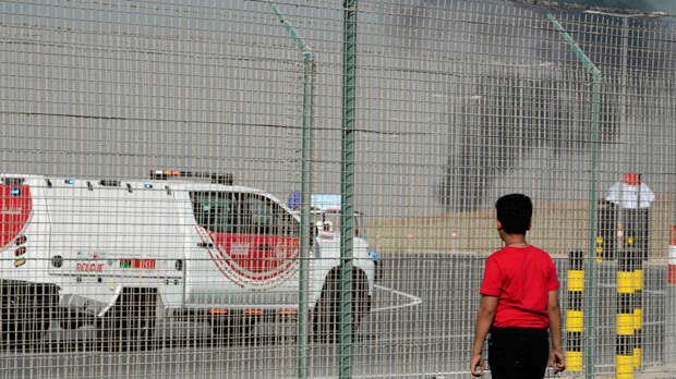 Индийский самолет разбился на авиашоу в Дубае, пилот погиб