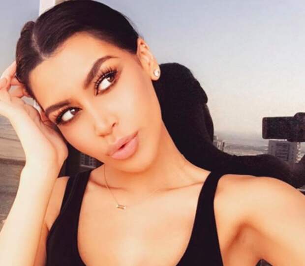 Никакой индивидуальности 10 невероятно похожих двойников Ким Кардашьян