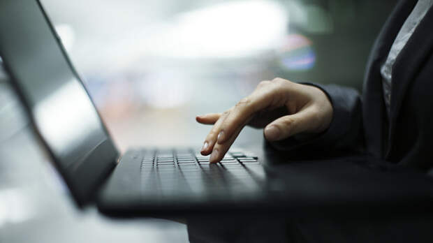 Специалист Мехтиев: главным финансовым вызовом в 2026 году останется социальная инженерия