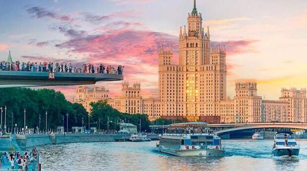 Названа средняя цена тура в Россию для иностранцев