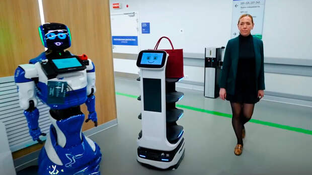 Собянин рассказал о росте числа роботизированных хирургических операций