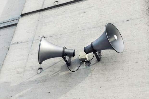 Сирены системы оповещения об атаке беспилотников включили в Геленджике