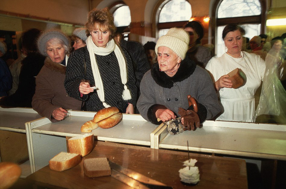 Запрещённые фото советских магазинов.