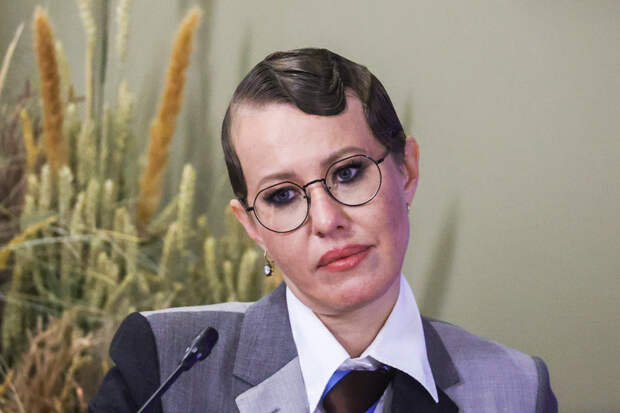 Собчак отказалась купить место на кладбище вдове Паши Техника