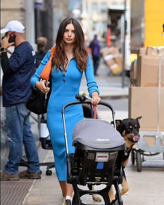 Эмили Ратаковски