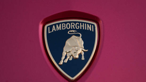 Польскую компанию оштрафовали за экспорт Lamborghini в Россию