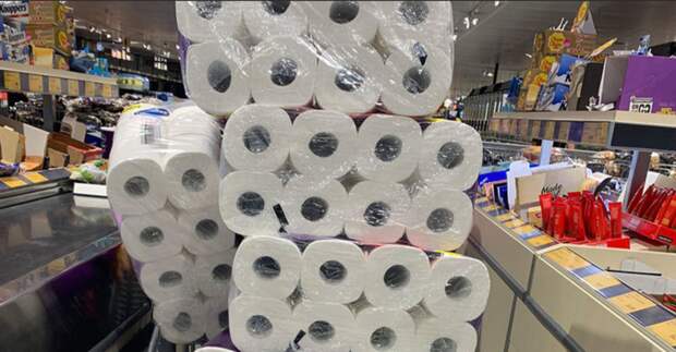 Фото из Яндекс Картинок. Некоторые покупают туалетную бумагу вот в таких количествах.