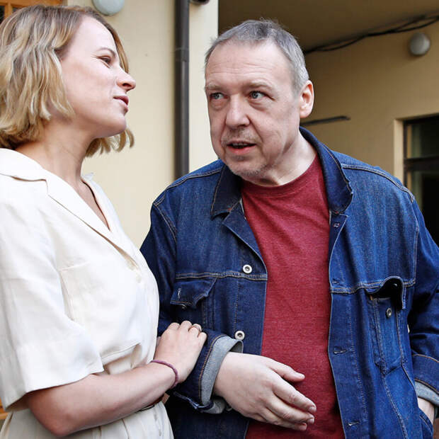 В этом человеке трудно узнать знакомого актера