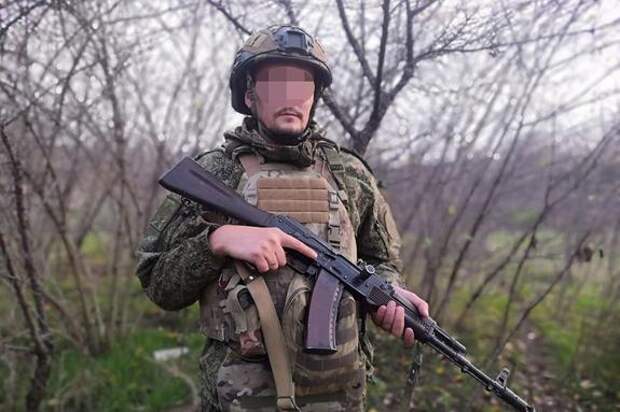 Изрешеченный осколками российский боец очнулся в морге во время обмывания тела