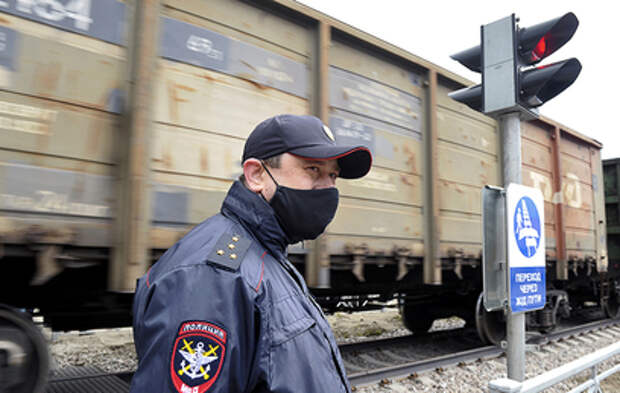 Неизвестные пытались подорвать грузовой поезд в Брянской области