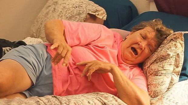 "Пустила нового мужчину к себе, а он перевез в мою однушку свою маму, которая стала диктовать условия." Трагедия Натальи 43.