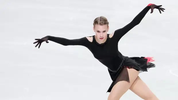 Хромых упала после четверных прыжков на тренировке в Турине