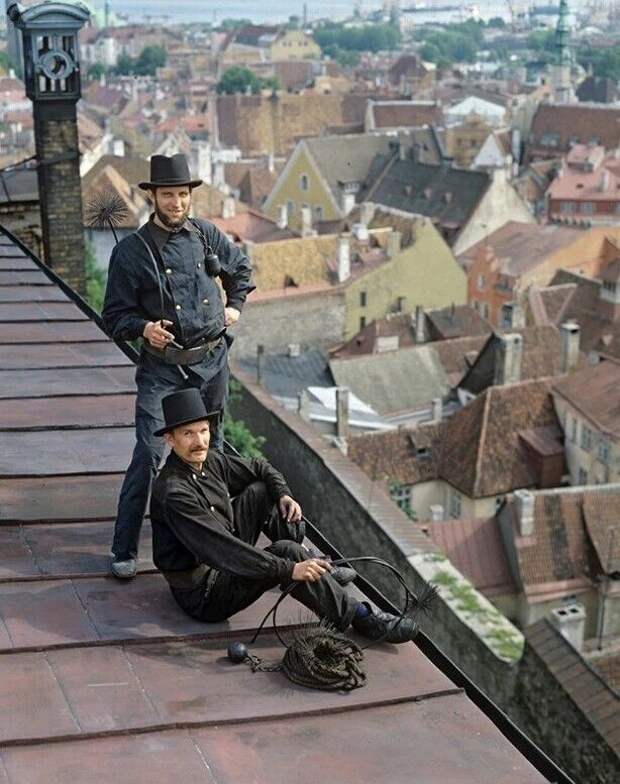 Немного истории в фотографиях.