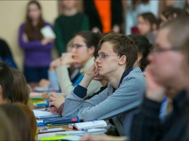 Выпускникам Мелитопольского госуниверситета решили выдать дипломы московского вуза