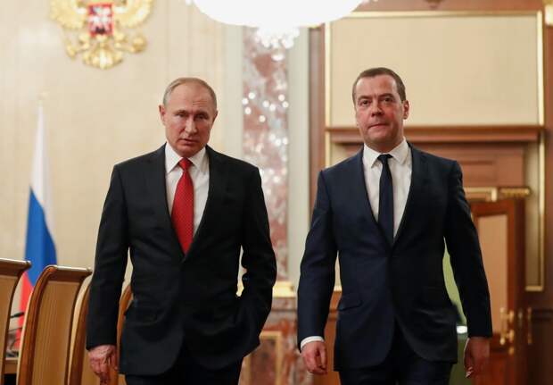 Владимир Путин и Дмитрий Медведев