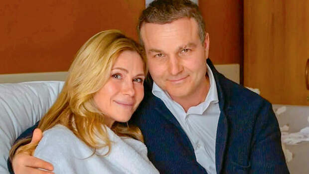 Невская впервые стала мамой