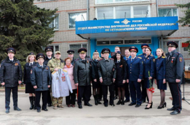 Владимирская полиция поздравила с 79-й годовщиной Победы фронтовика Анатолия Гаврилова