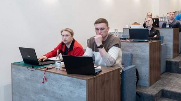 Роман Воронков (справа) и Андрей Барков / Фото организатора / bges.ru