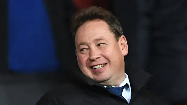 «Витесс» Слуцкого обыграл ПЕК в пятом туре Эредивизи