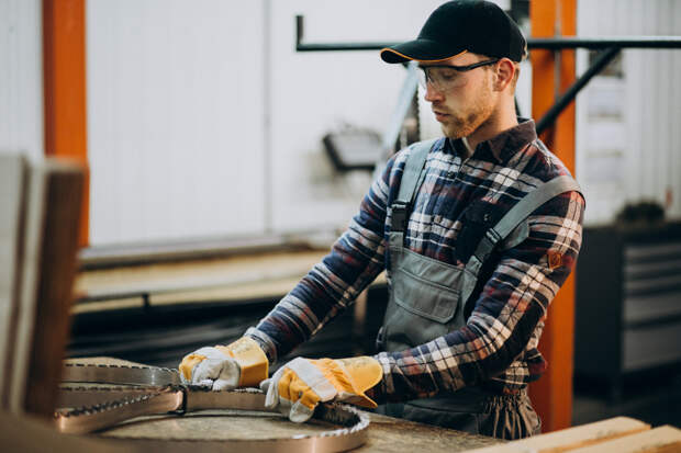 На предприятиях Рязанской области открыто свыше 1700 вакансий