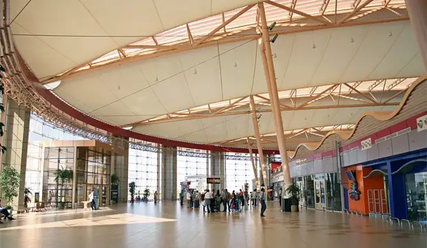 Египет пока не будет штрафовать российских туристов за нарушение визового режима