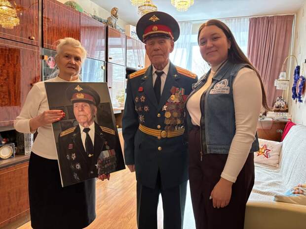 «Волонтеры Победы» провели по стране акции ко Дню защитника Отечества