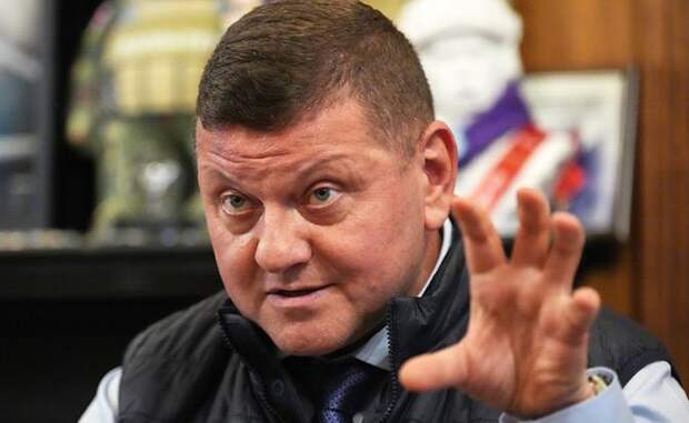 Второй украинский фронт: Залужный объявил войну Зеленскому — тот украл у него «перемогу» в 2023 году