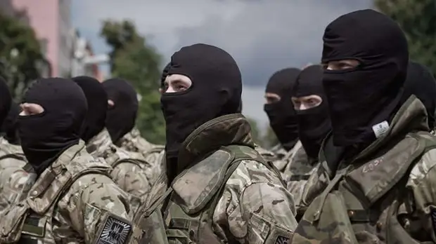 Представитель ДНР Гагин: украинские националисты продолжат попытки уйти с «Азовстали»