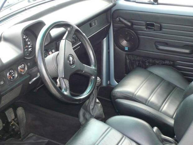 Volkswagen Beetle с сердечком от спортивной машины (14 фото)
