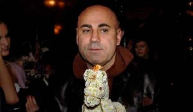 «Если он будет дальше дергаться»: Пригожин пригрозил Шнурову