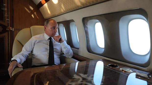 Песков: Кремль своевременно сообщит о возможных визитах Путина в КНДР и Вьетнам