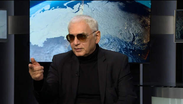 "Сегодняшняя элита точно не сдюжит": Карен Шахназаров указал на внутренние угрозы России