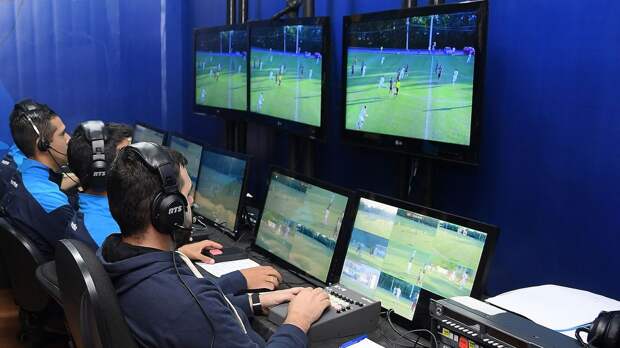 Умяров: «Неприятно, когда так долго смотрят VAR»