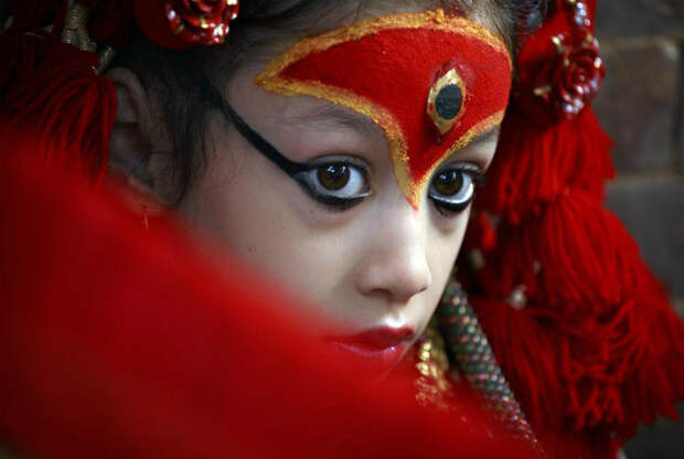 Девочки богини в Непале. | Фото: NTV.