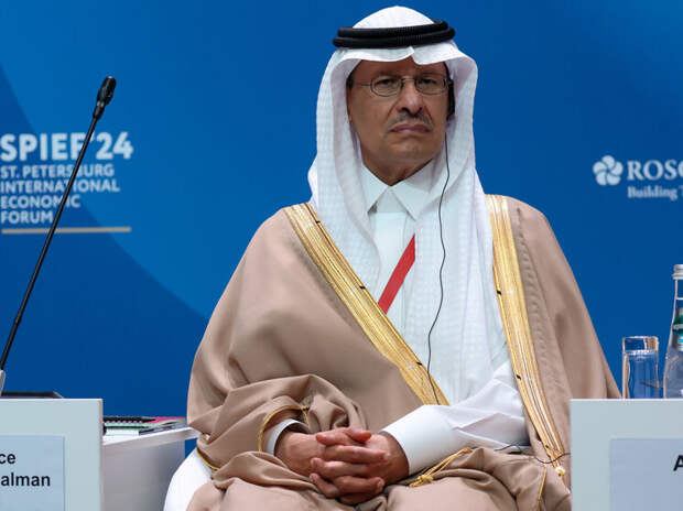 В Петербурге принц Аль Сауд перестал скрывать свое раздражение