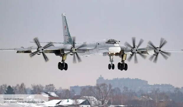 Sohu: самолеты ВКС РФ несколько часов «водили за нос» авиацию США вблизи Аляски