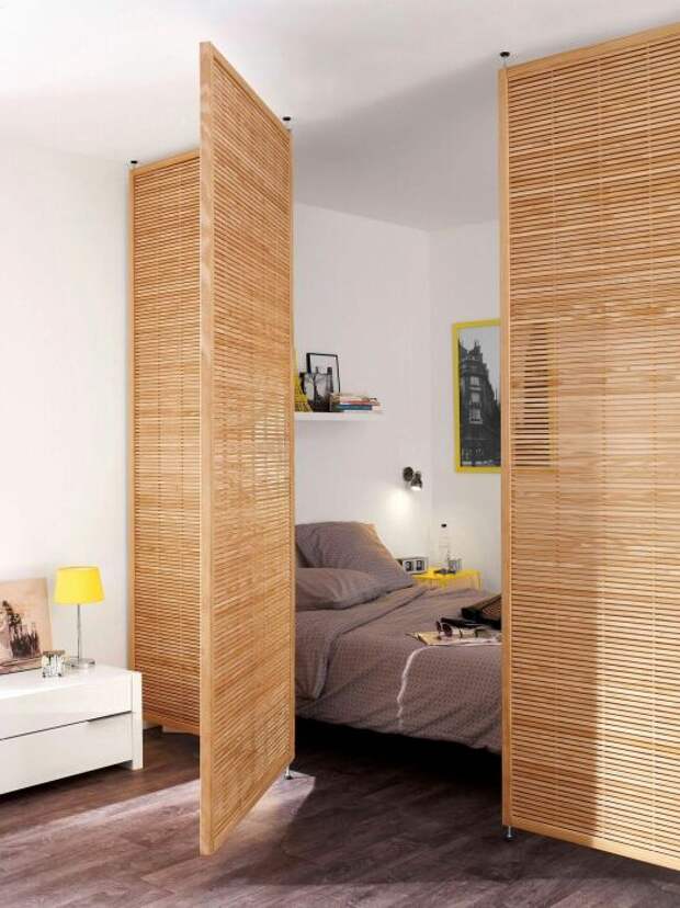 Зонирование ширмами. / Фото: rerooms.ru